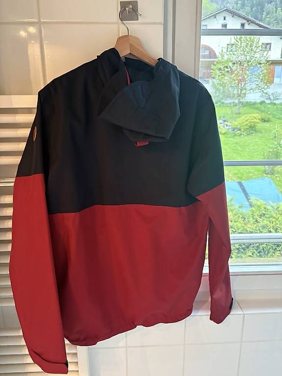 Giacche: Regenjacke Gr. M – Usato da Malans GR venduto da Lena_8315 1