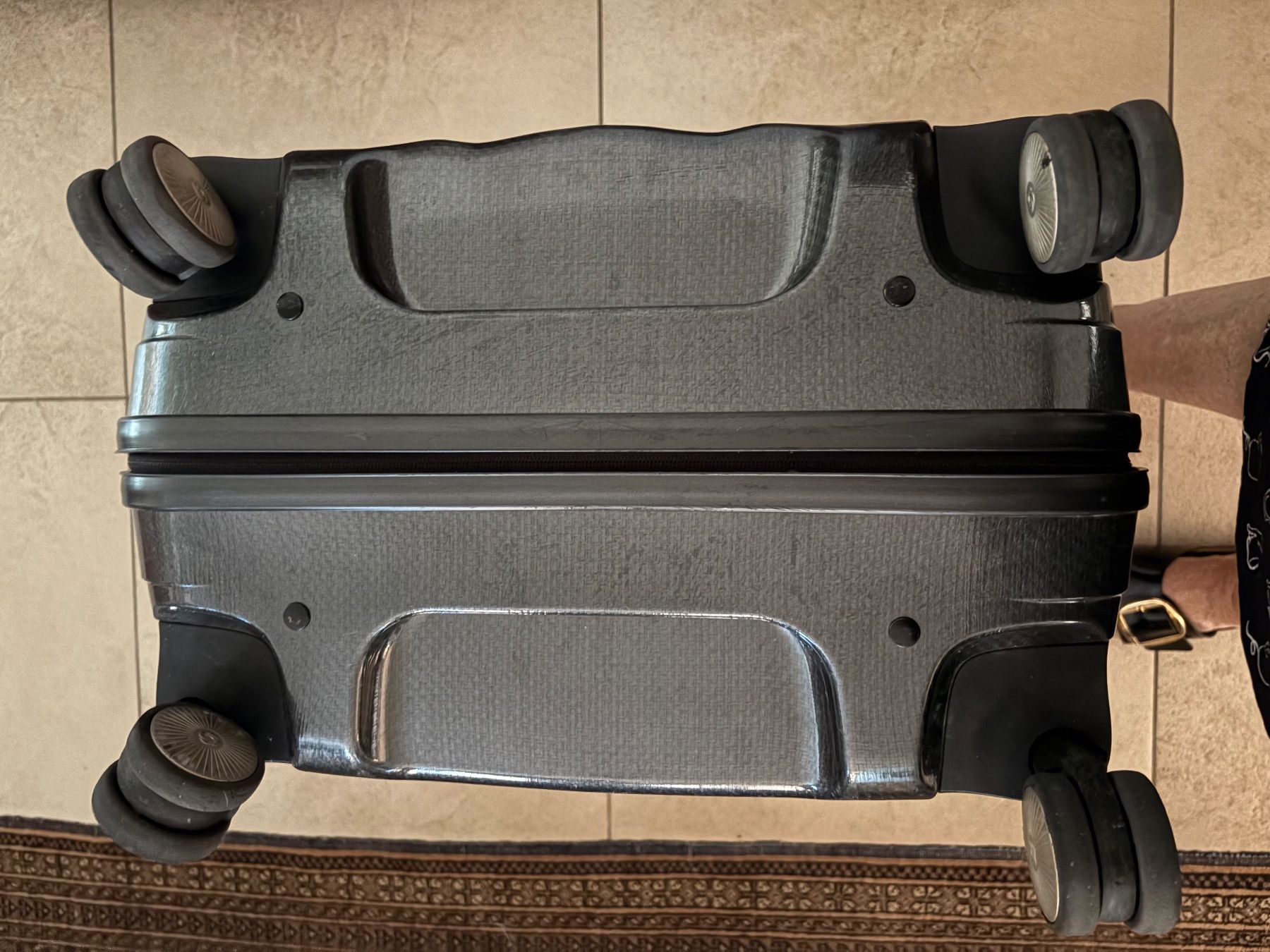 Samsonite Valigie: Grosser Samsonite-Koffer 75 x 51 x 31 – Usato da Oberweningen venduto da Gerini 3