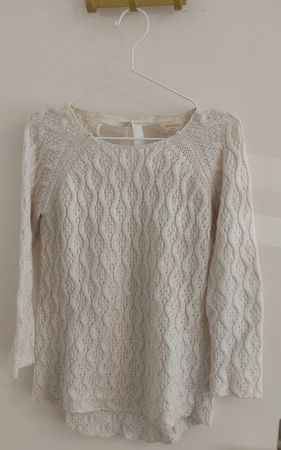 Cute White Zara Cable Knit Sweater Size S with Back Bow