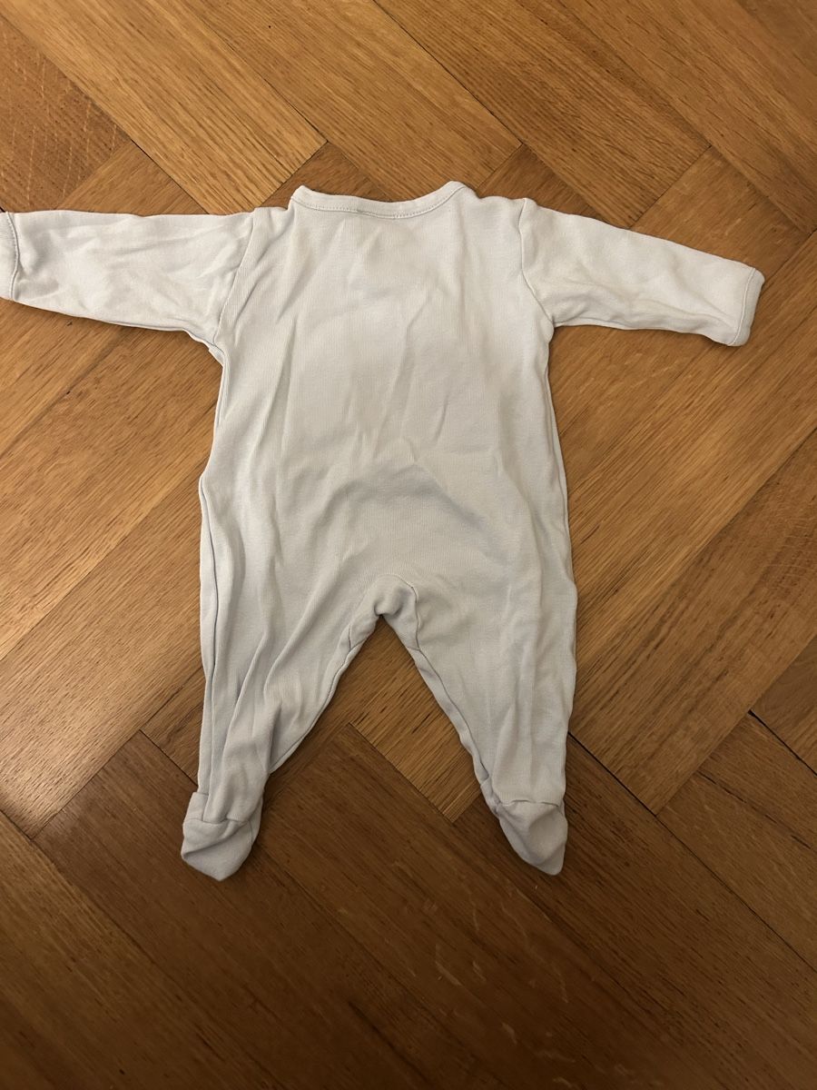 Pigiama & Simili: Hellblauer Absorba Strampler, Gr. 1 Mnt/53cm – Usato da Zürich venduto da lau_zb7c 1
