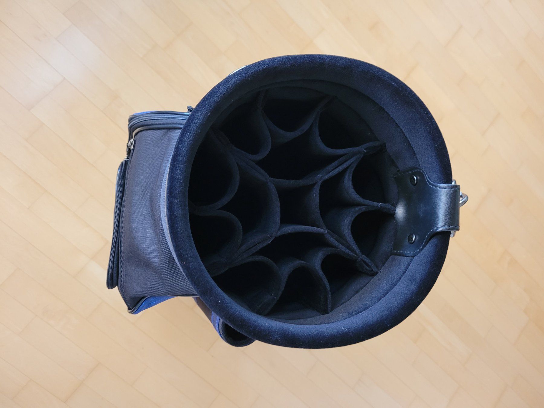 Mazze & Set: Golfbag ,blau – Nuovo e nell'imballaggio originale da Zürich venduto da Snooker6 3