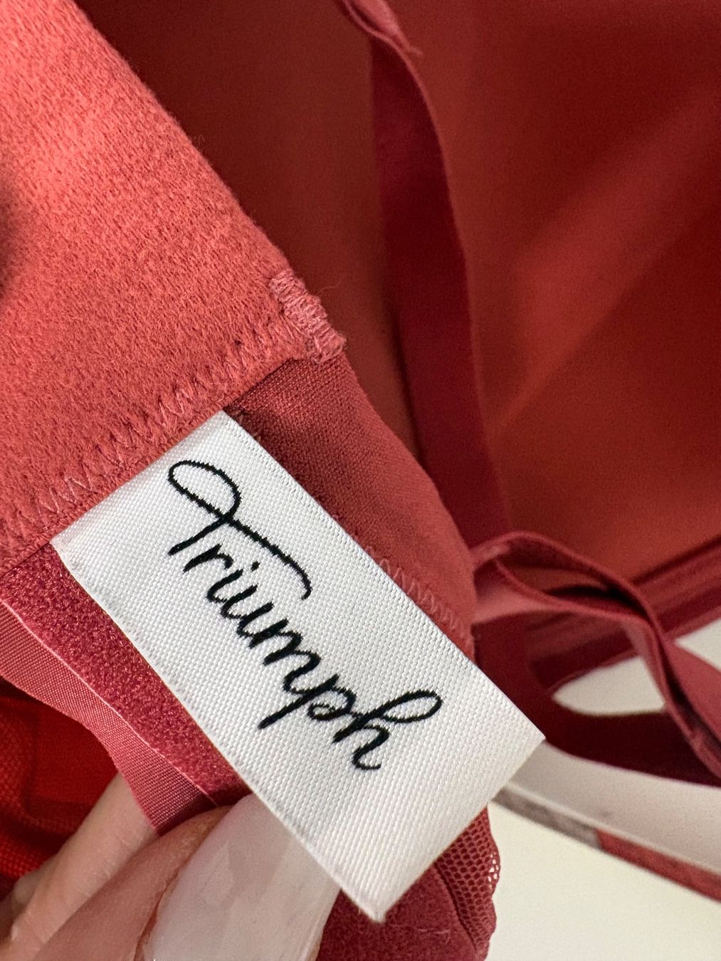 Triumph Altra biancheria intima: Triumph BH mit Spitze Aura Spotlight 75F rost rot – Nuovo (secondo la descrizione) da Regensdorf venduto da secondchancefashion 5