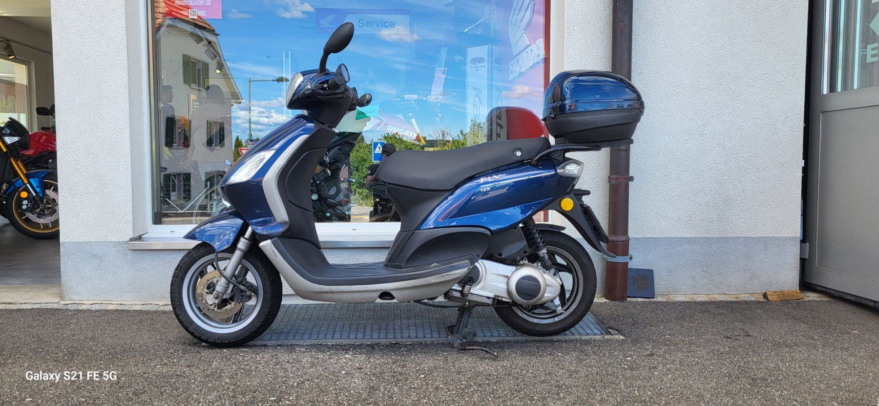 Piaggio Scooter: Piaggio Fly 125 i.e. 3V – Usato da Bättwil venduto da paul74