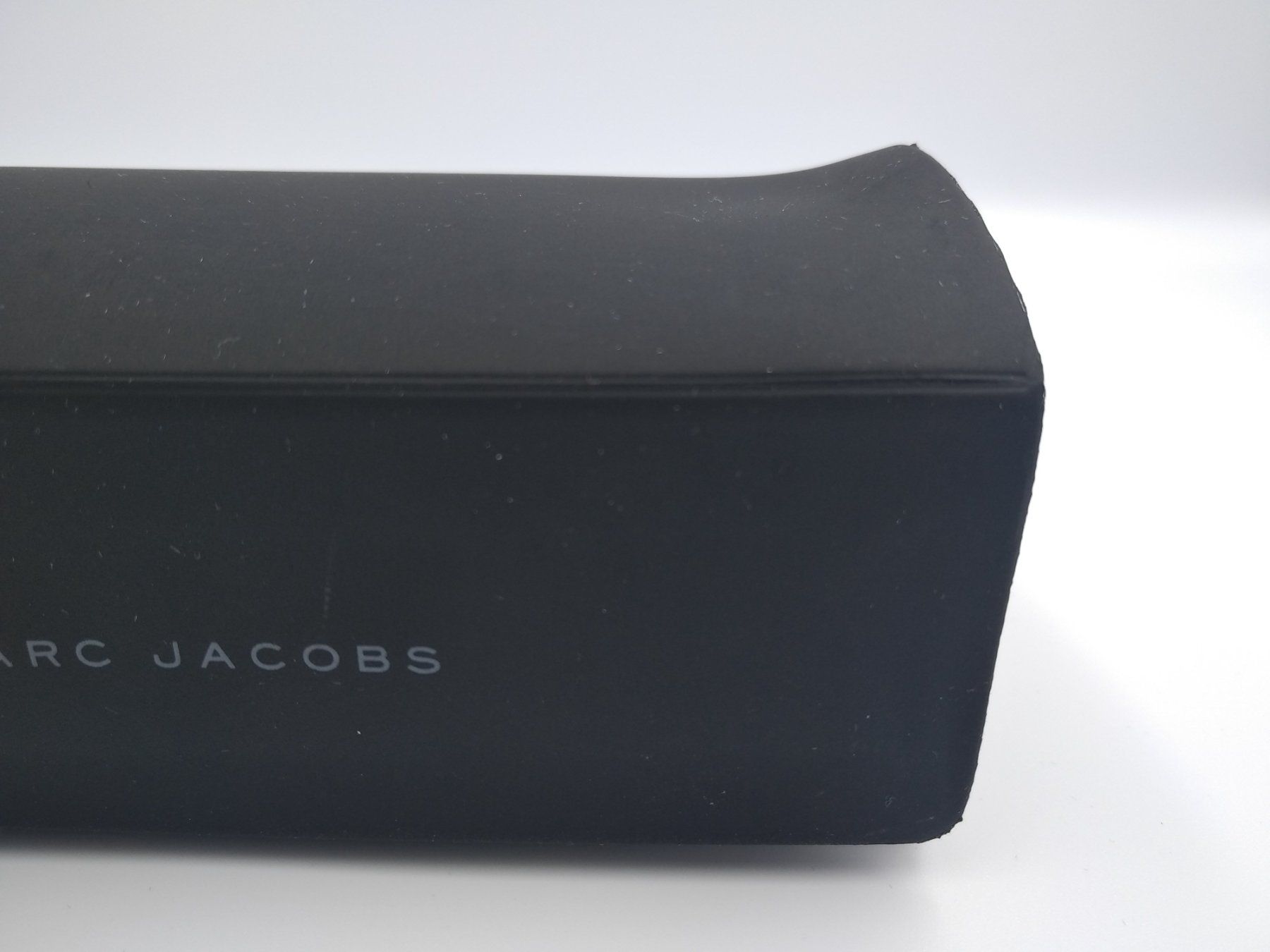 Marc Jacobs Altro in  Abbigliamento & Accessori: Brillenetui Marc Jacobs Designer – Usato da Bäch SZ venduto da Swissy46 1