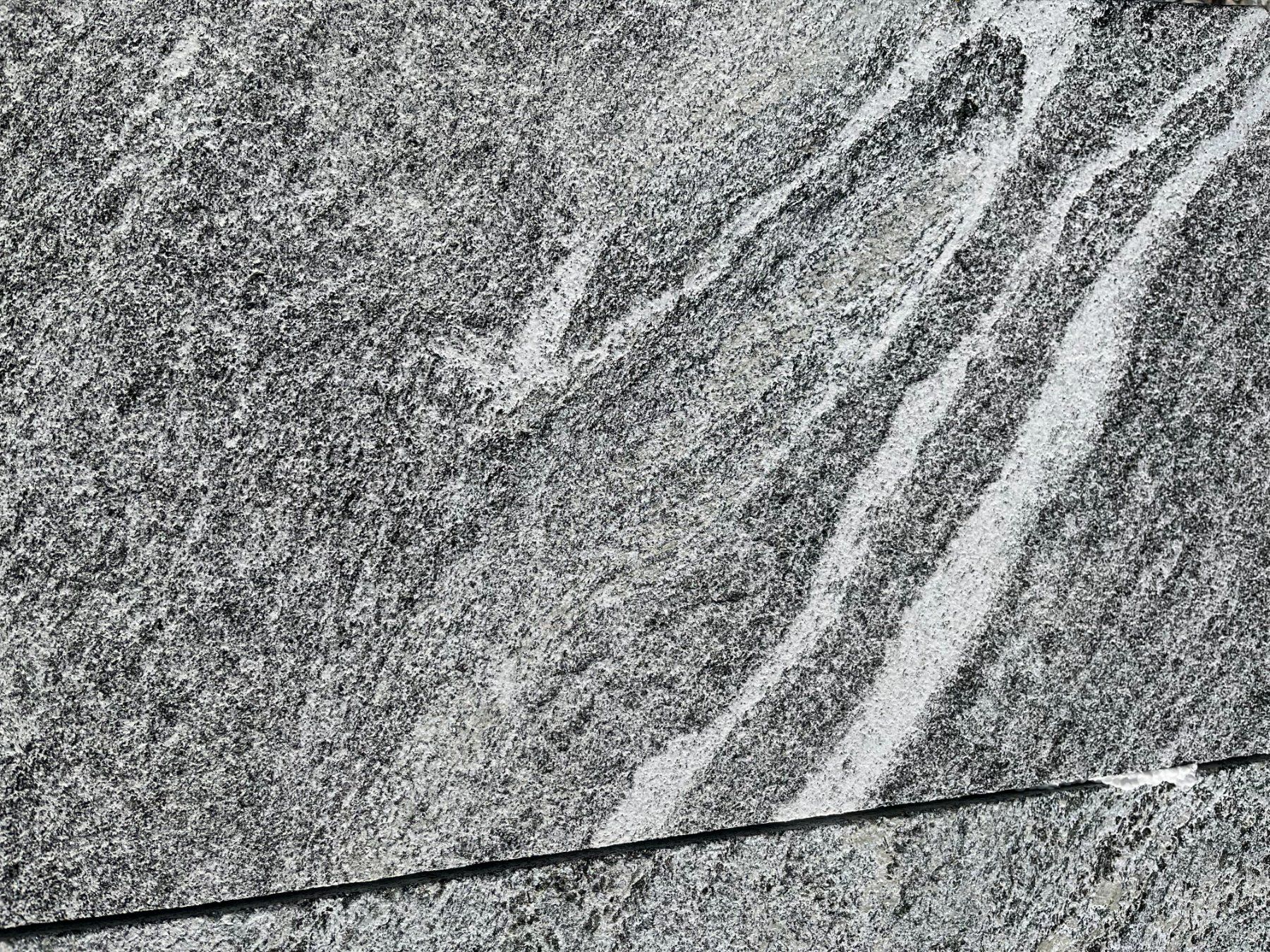 Rivestimenti per pavimenti: Bodenplatten Naturstein / Onsernone struktur – Nuovo e nell'imballaggio originale da Zeiningen venduto da GimaStone 2