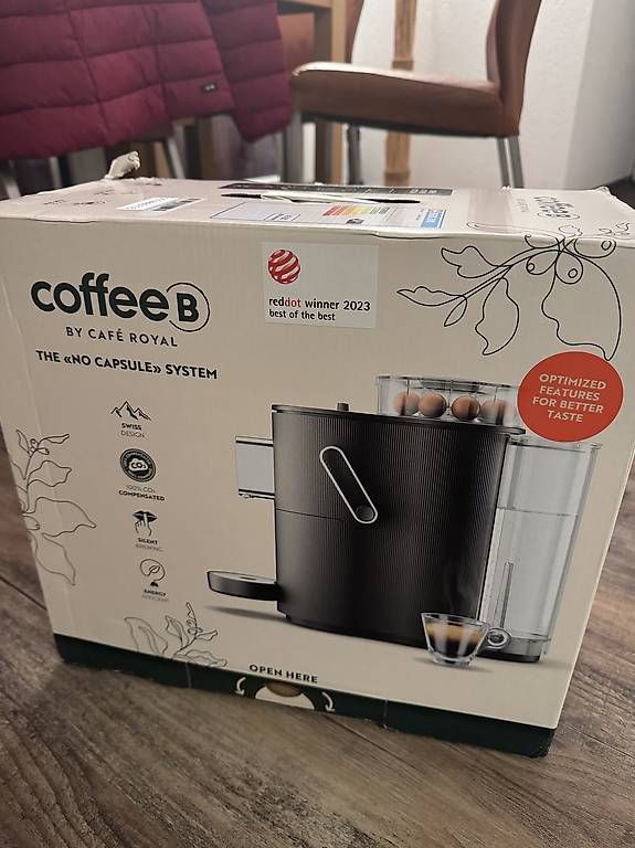 Machines à café & Machines à expresso: Kaffeemaschine coffeeB mit Kaffeebällen  – D'occasion à Einigen par fra_wf9k