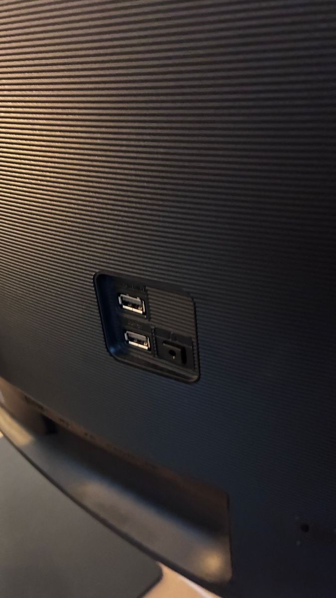 Samsung Monitore: Samsung Bildschirm – Gebraucht aus Zürich von f_hess 1