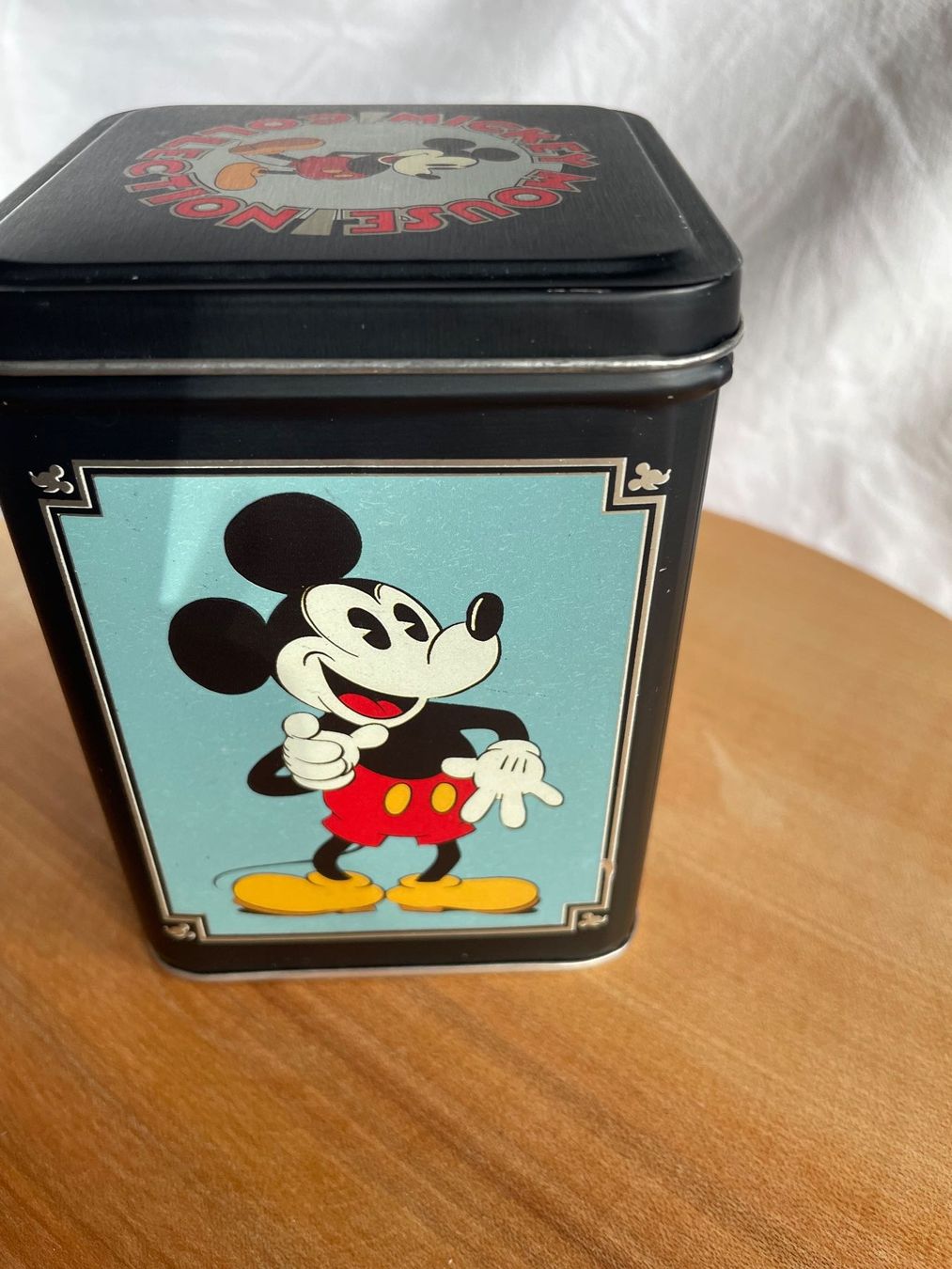 Sonstige Dekorationen & Accessoires: Mickey Mouse Metall-Schachtel/Box/Blechdose, Disney – Gebraucht aus Köniz von kupu-kupu 2