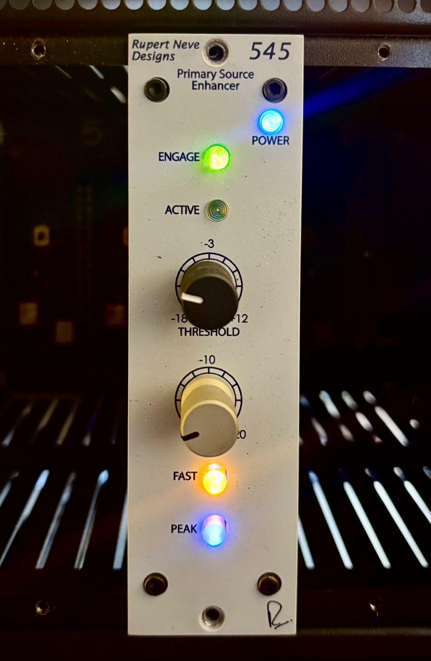 Equalizzatori: Rupert Neve Designs 545 Feedback-Controller, Studio, Live – Usato da Lichtensteig venduto da clexch