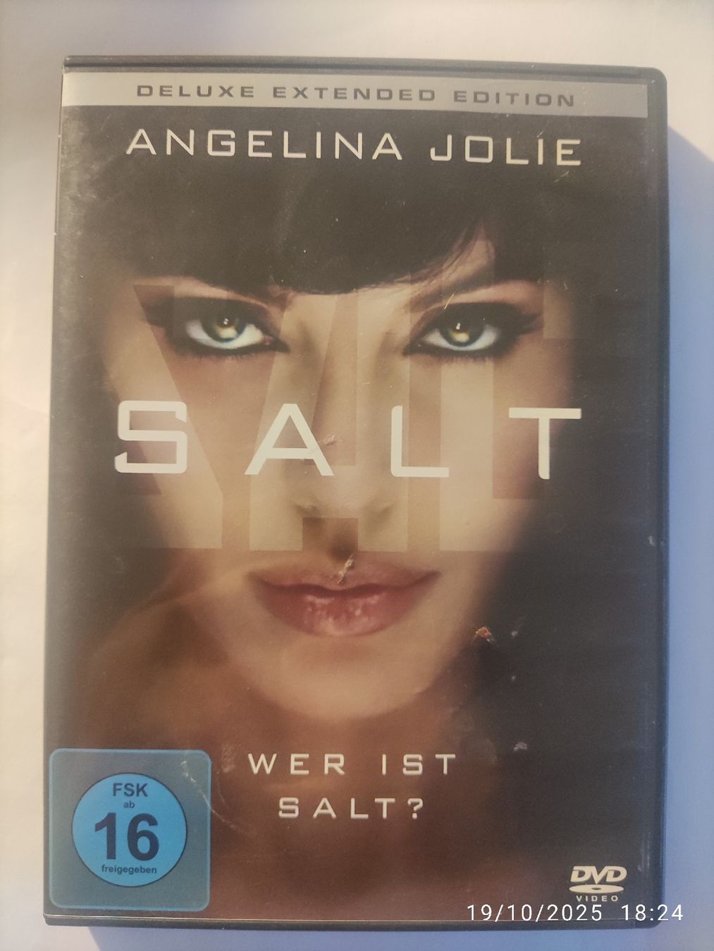Tutti i DVDs: SALT (DELUXE EXTENDED EDITION) – Usato da Basel venduto da Alacant