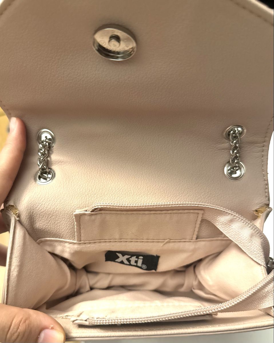 Taschen für Damen: XTI Tasche  – Gebraucht aus Zürich von rim_x228 1