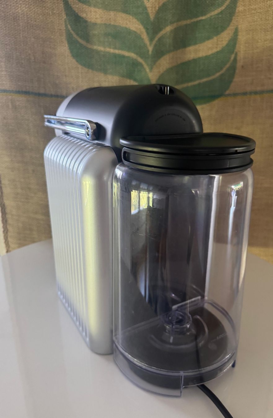 Nespresso Machines à café & Machines à expresso: Nespresso Zenius Kaffemachine – D'occasion à Rotkreuz par den66 7