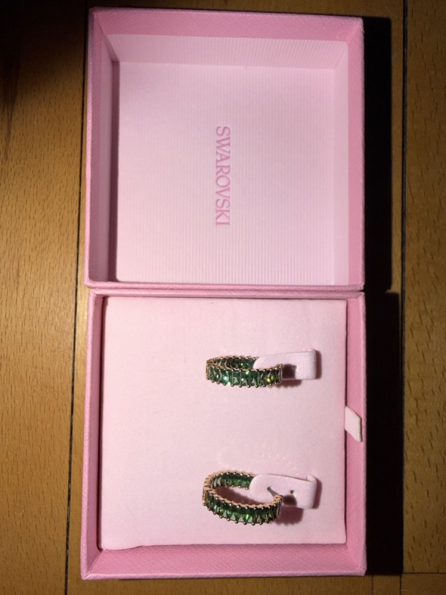 Swarovski Ohrringe & -stecker: Swarovski Ohrringe  – Gebraucht aus Höfen b. Thun von Leonie2112