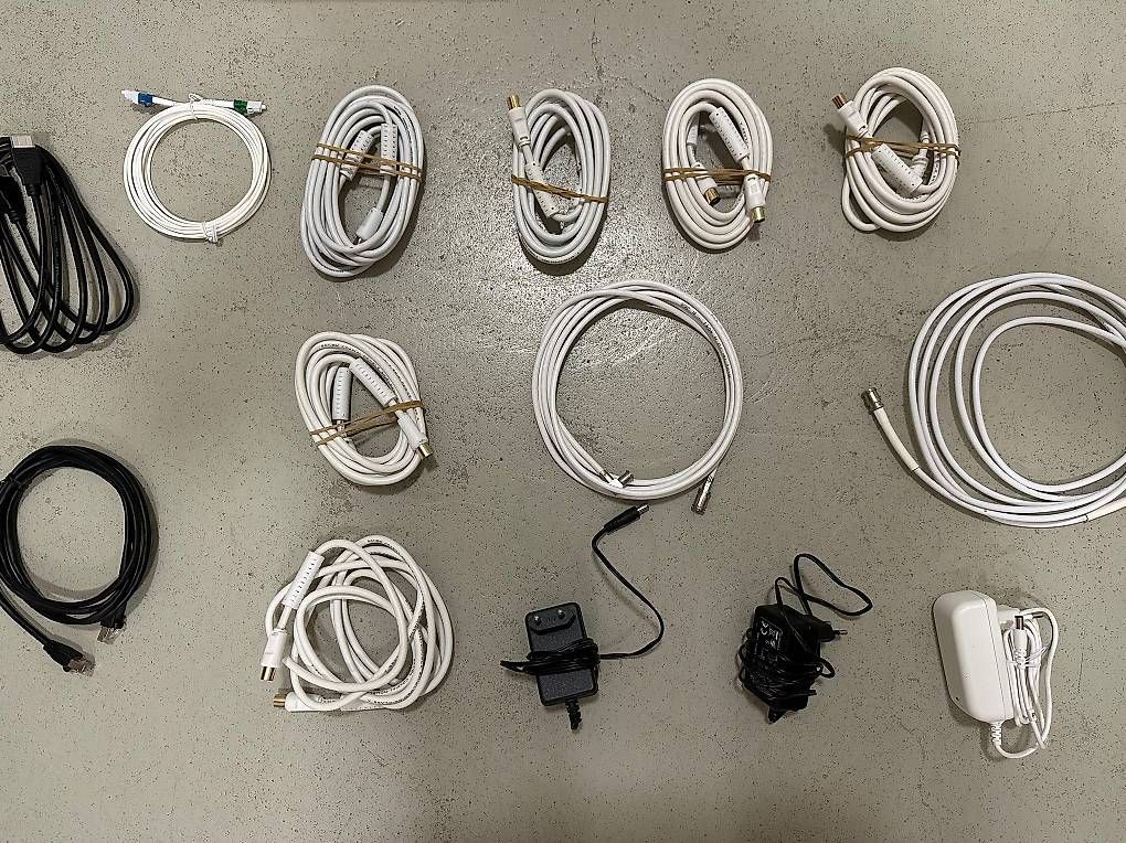 Cavi: Daten und TV Kabel.... – Usato da Esslingen venduto da I.R.2017 2