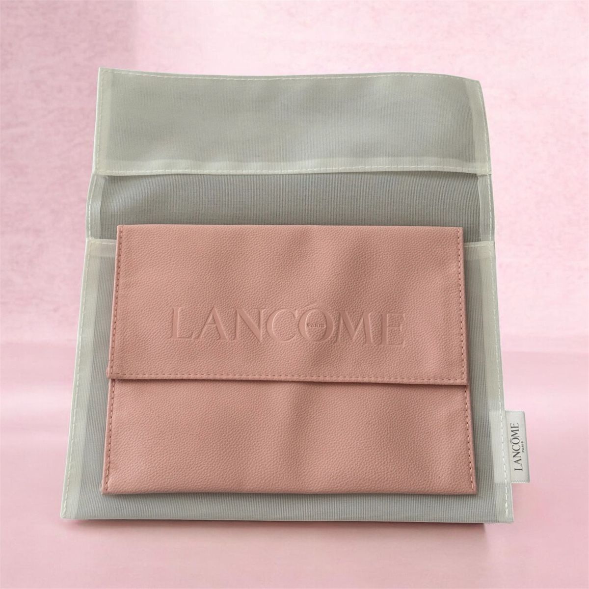 Lancôme Borse da donna: Pochette Lancôme – Nuovo e nell'imballaggio originale da Châtel-St-Denis venduto da Montclair_Swiss