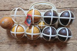 Boccia Spiel Gioco Bocce Holz Kugeln mit Halterung