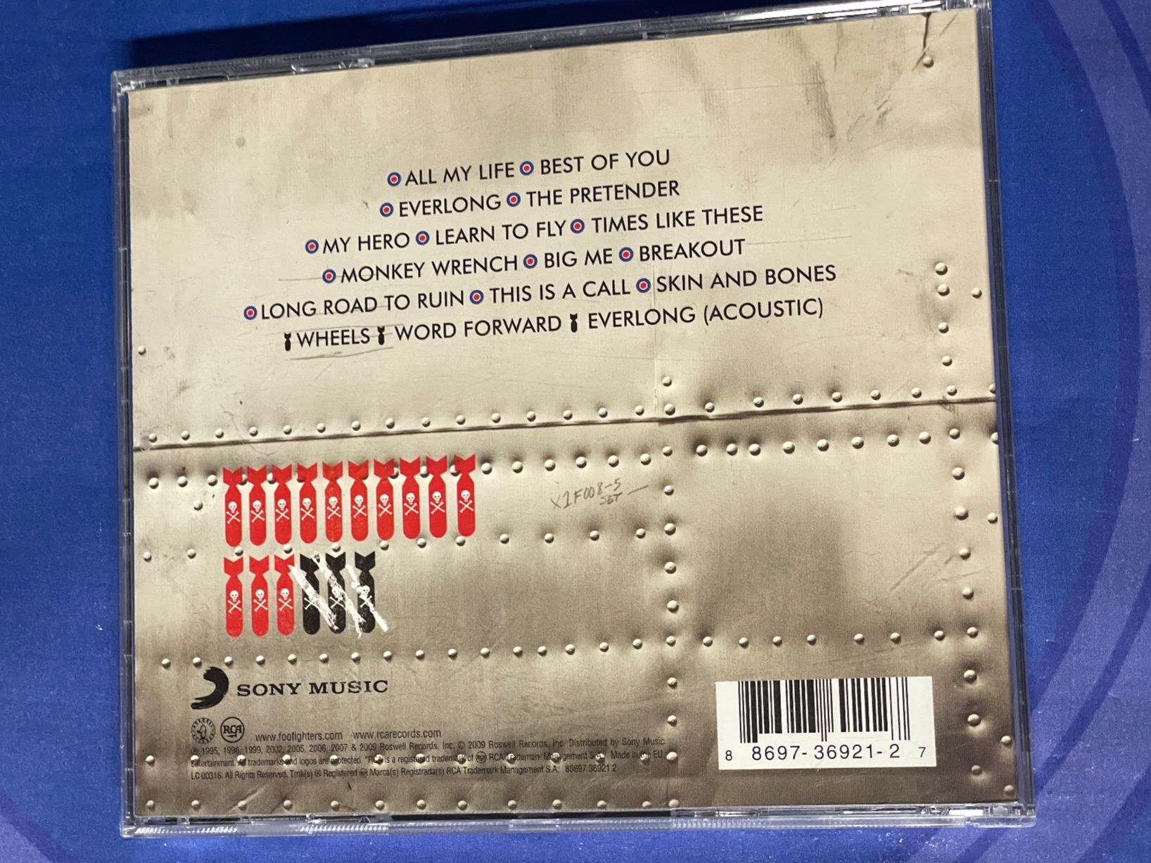 CDs: Foo Fighters – Greatest Hits – D'occasion à Muri b. Bern par AdidasCollector 1
