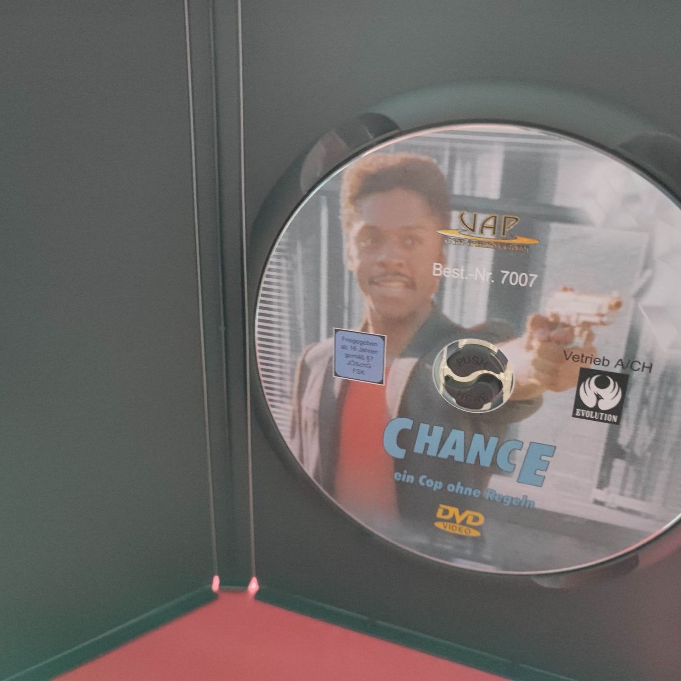 Alle DVDs: CHANCE - EIN COP OHNE REGELN - (1990) – Gebraucht aus Dübendorf von kb86_MOVIE 3