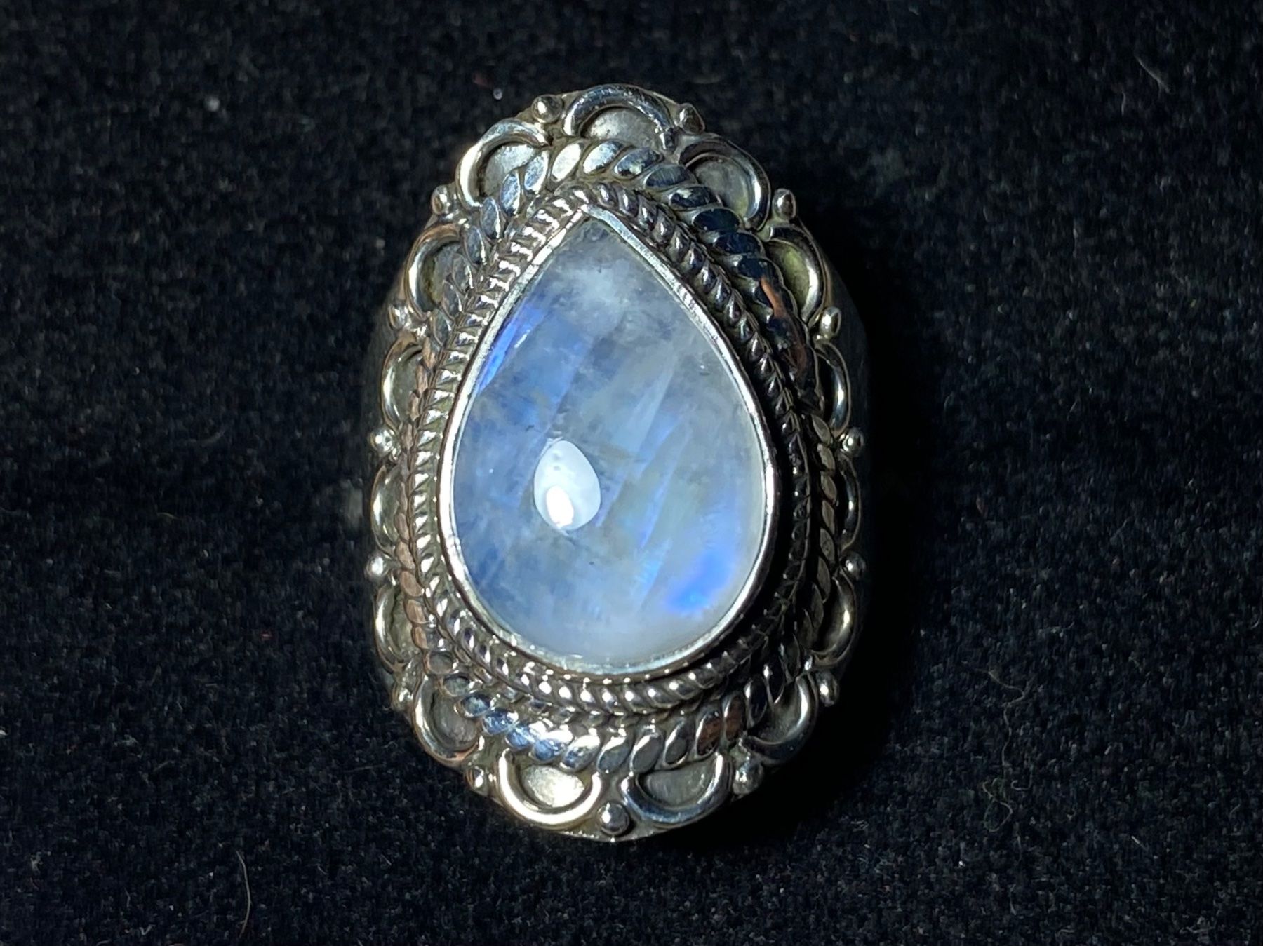 Anelli: Orientalischer Silber 925 Ring mit natürlichem Mondstein – Nuovo e nell'imballaggio originale da Laax venduto da Kiki_Kingdom3 1