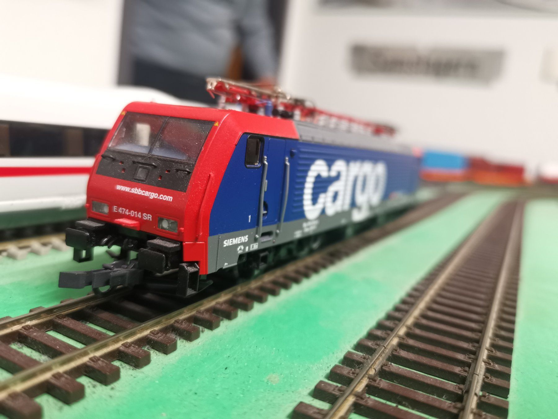 Roco Modellini di ferrovie: Roco 63666 - Re 474 014 der SBB Cargo – Usato da St. Margrethen SG venduto da tribeli98 2