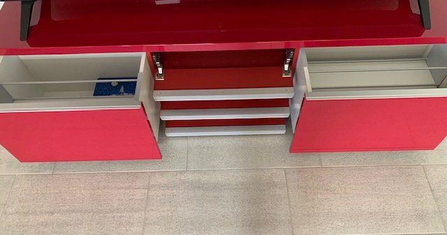 Ikea TV Möbel: Lowboard – Gebraucht aus Wohlen AG von cvo_7l2k 1