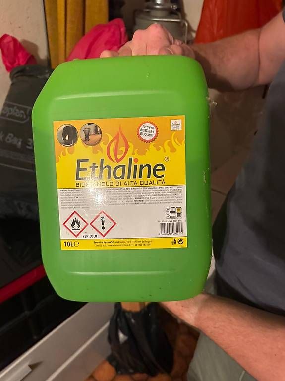 Cheminée: Bioethanol  – D'occasion à Alpnach Dorf par Emiel123
