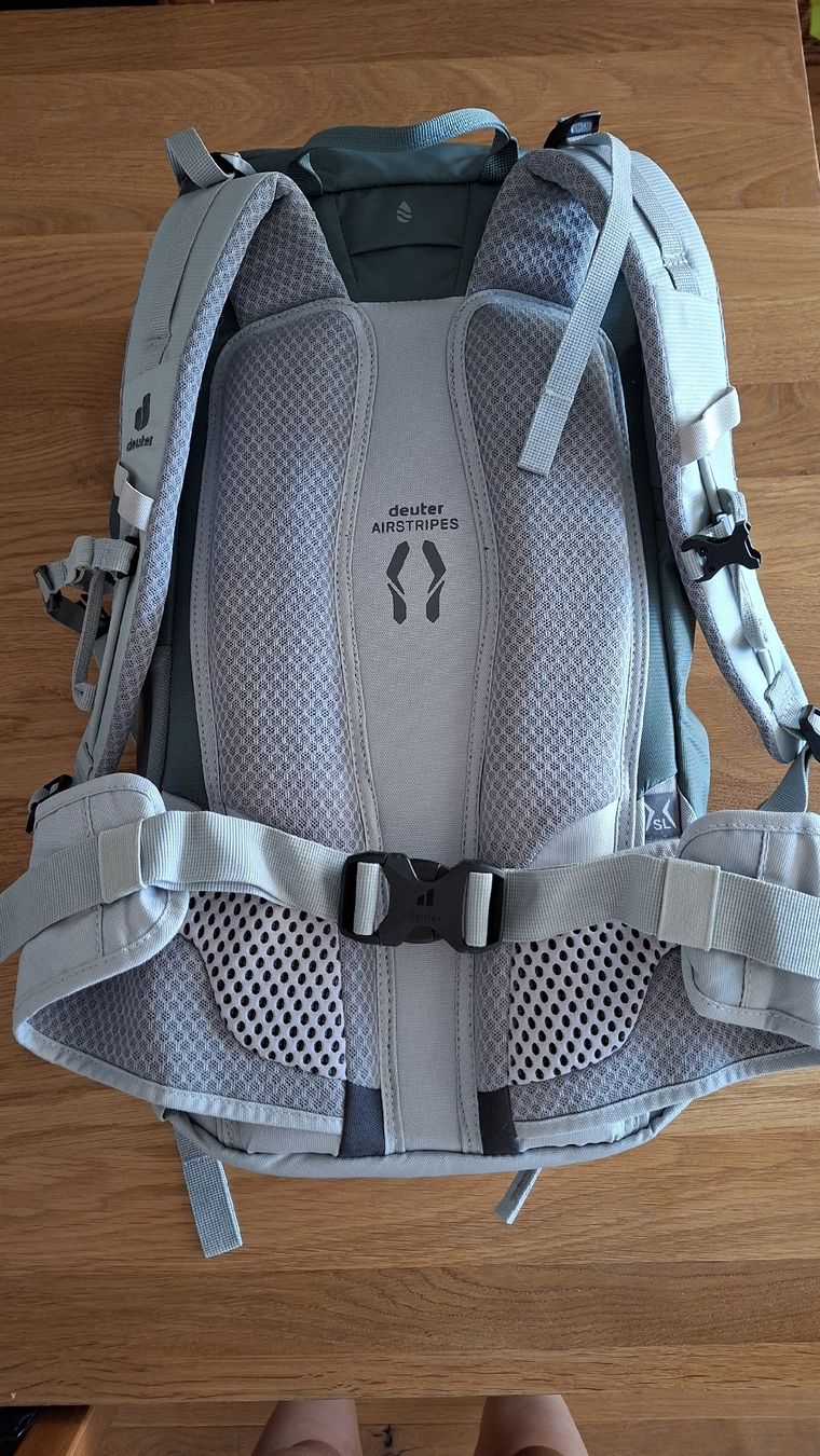 Deuter Zaini: Deuter Trail 22 SL Damen Wanderrucksack – Nuovo (secondo la descrizione) da Madiswil venduto da Zimtstern 2