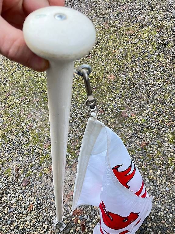 Fahnen: Gemeidefahne Bremgarten mit Stange – Gebraucht aus Horw von luzernicus 2