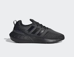 Adidas Turnschuhe 🖤 Gr. 44 TOP