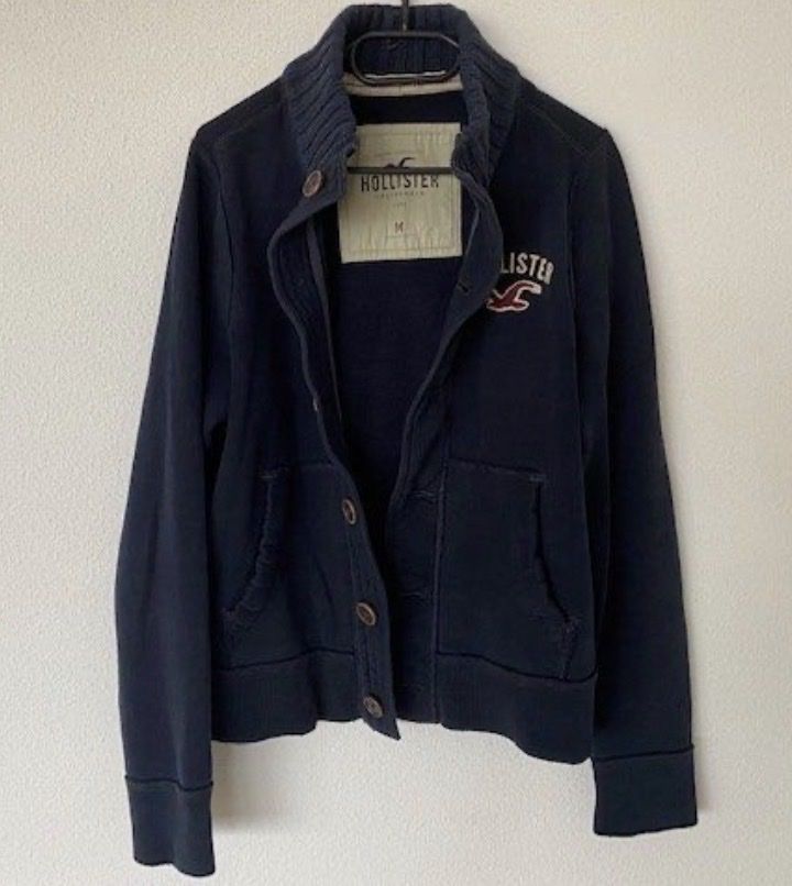 Hollister Jacken: Hollister Strickjacke Grösse M – Gebraucht aus Küsnacht ZH von lui_jv2f