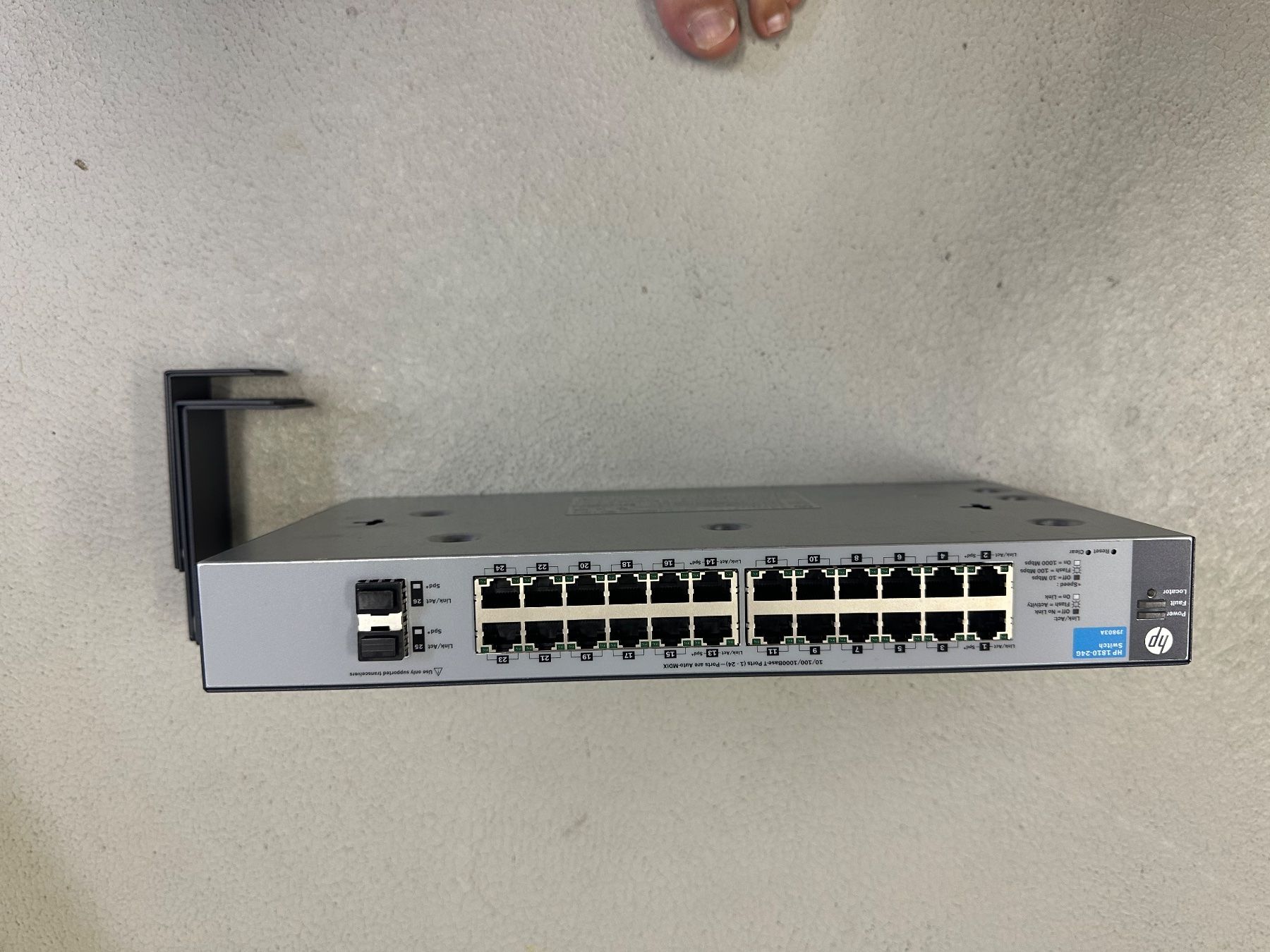 Hub & Switch: HP 1810-24G Switch J9803A gebraucht – Usato da Frauenfeld venduto da locito09