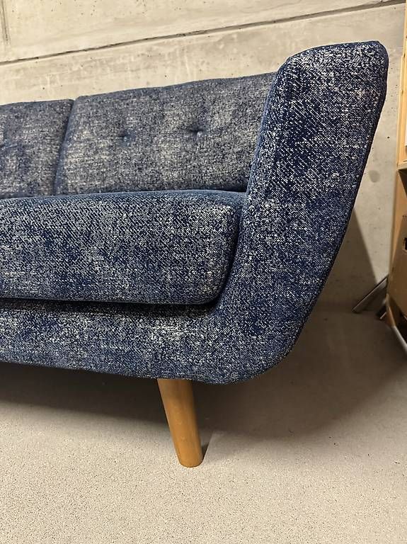 Sofas: Schönes, neuwertiges Sofa – Neuf (Voir description) à zürich par mauromauro 4