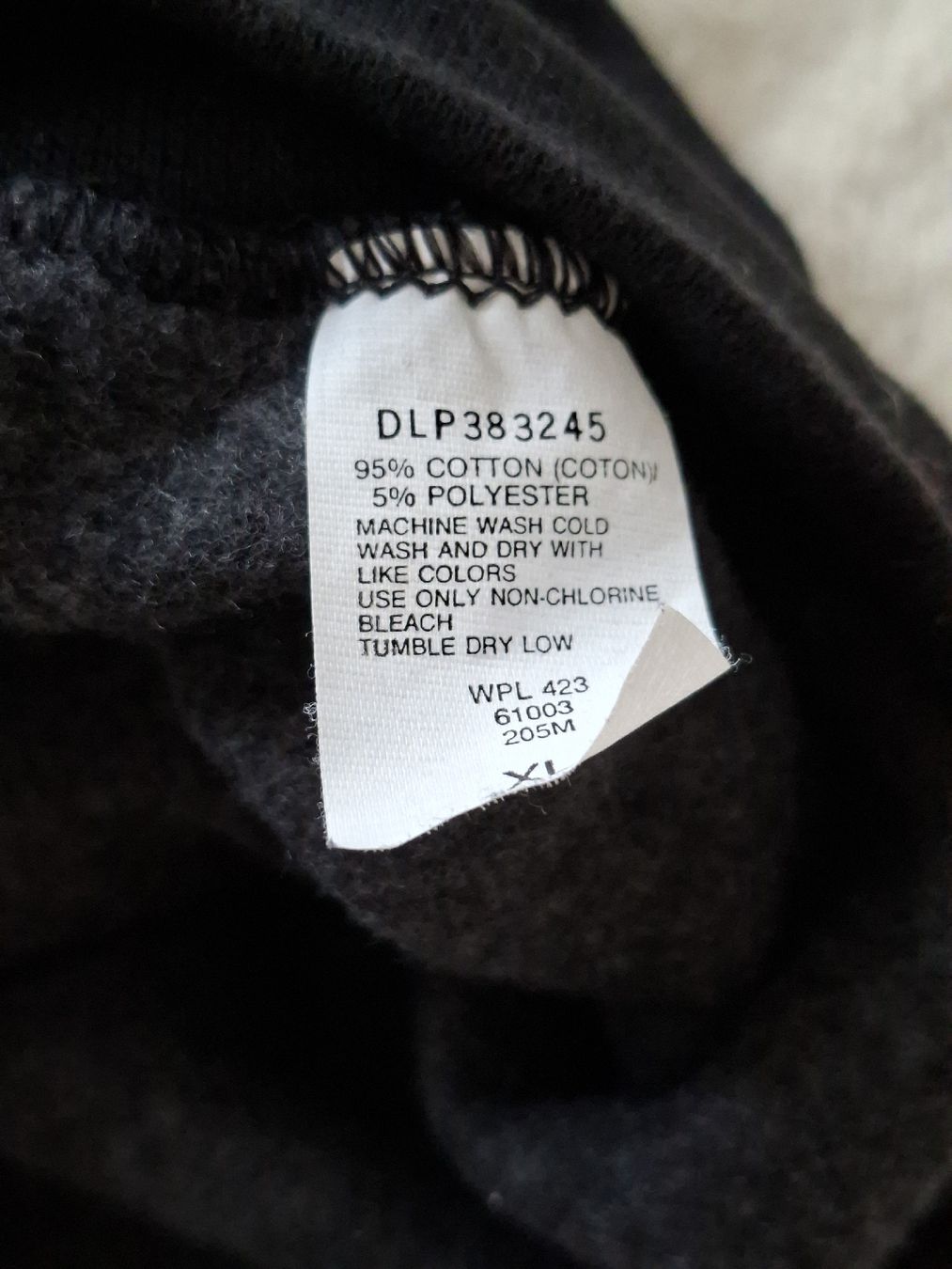 Levi's Maglioni & Felpe: Sweatshirt Levi Strauss & Co noir vintage  – Usato da Renens VD venduto da ser_j2fn 2