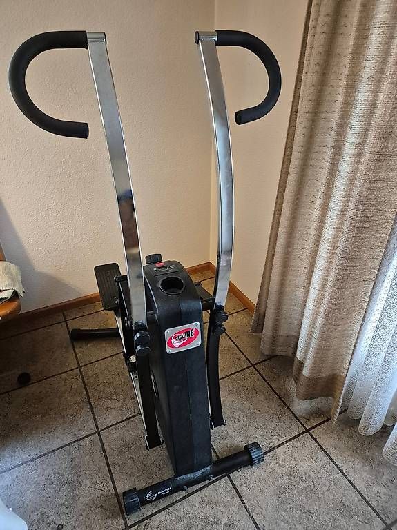 Hometrainer: Hometrainer, Crosstrainer Cyclone – Usato da Lengnau BE venduto da Itfreakch 2