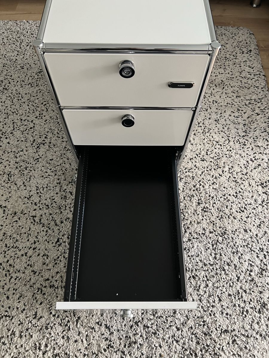 Pfister Banconi: SYSTEM4 QUADRO Design Rollcontainer Weiss | Metall – Usato da Gossau ZH venduto da SwissFinds7 5