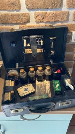 Ancienne valise de barbier Friseurkoffer Friseur vintage