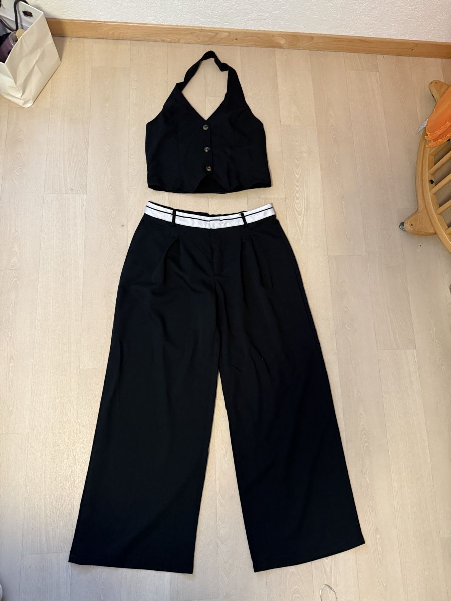 Shein Lotti di vestiti: Set Grösse M – Nuovo (secondo la descrizione) da Bönigen venduto da nay_w9nv
