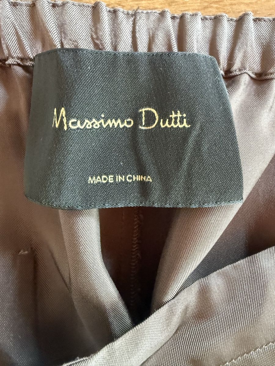 Massimo Dutti Pantaloni: Massimo Dutti Satinhose braun 40 – Usato da Davos Dorf venduto da tati015 5
