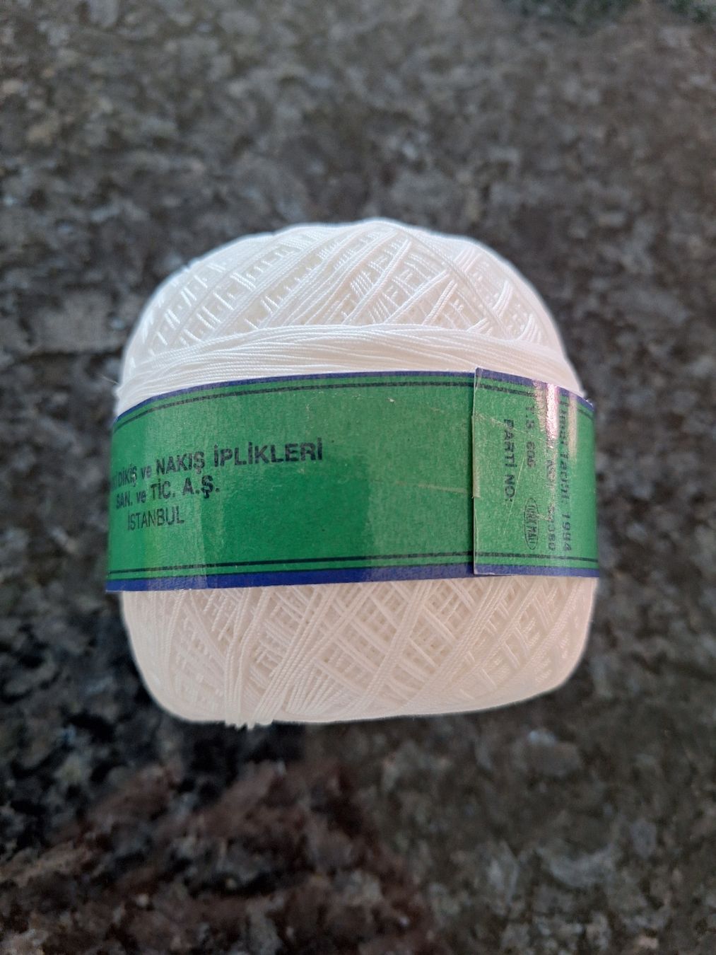 Cordicelle & Fili: Fil à broder blanc 6 bobines neuf – Nuovo e nell'imballaggio originale da Saignelégier venduto da JJGG 1