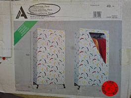 Armoire en plastique