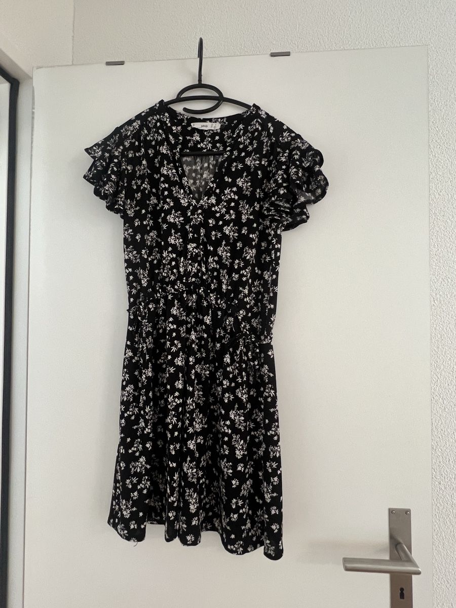 Mango Vestiti: Sommerkleid mit Blumenmuster – Usato da Ottenbach venduto da simonie
