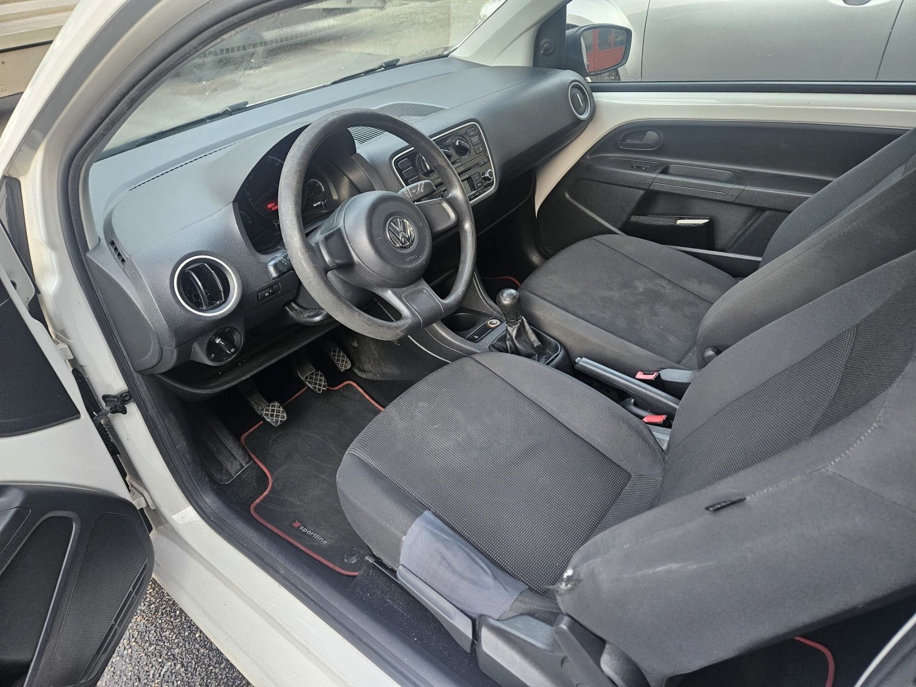 VW Automobili: VW UP 1.0 MPI 44 kw – Usato da Torricella venduto da aut_bxw5 4