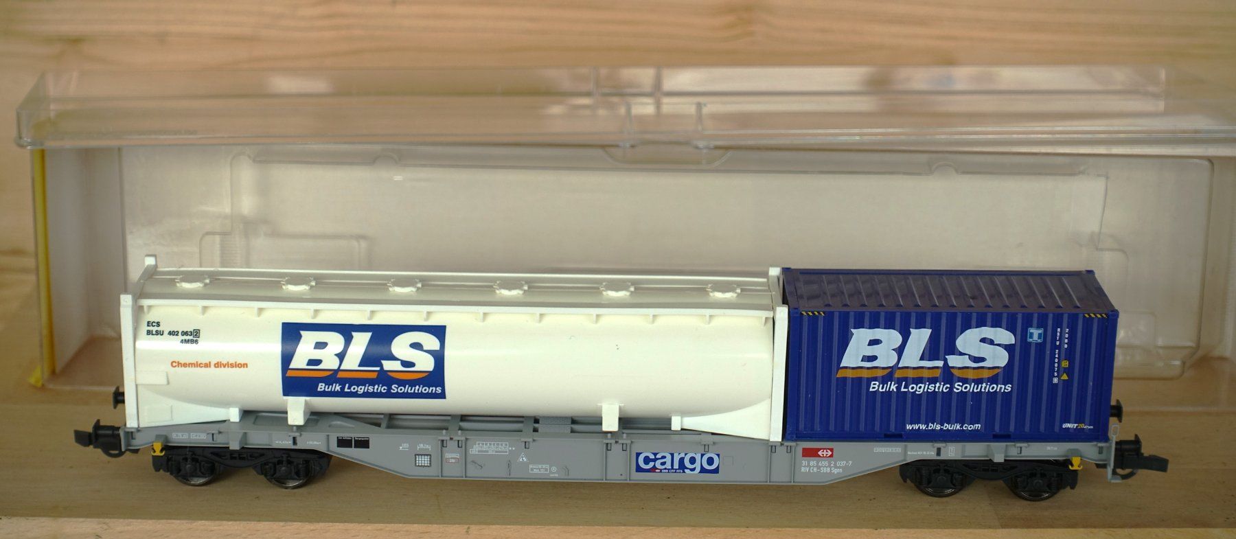 Born Modellini di ferrovie: SBB-CFF Sgns. Modellbaustudio Born - Cargo,  Art. 10005. DC. – Usato da Horw venduto da SwissSteamMemories