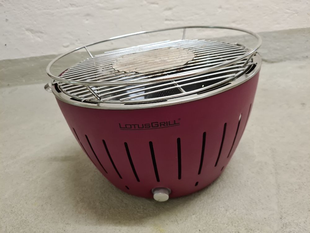 Lotus Grill Pink inkl. Zubehör (Gebraucht) in Zürich für CHF 50 – mit ...