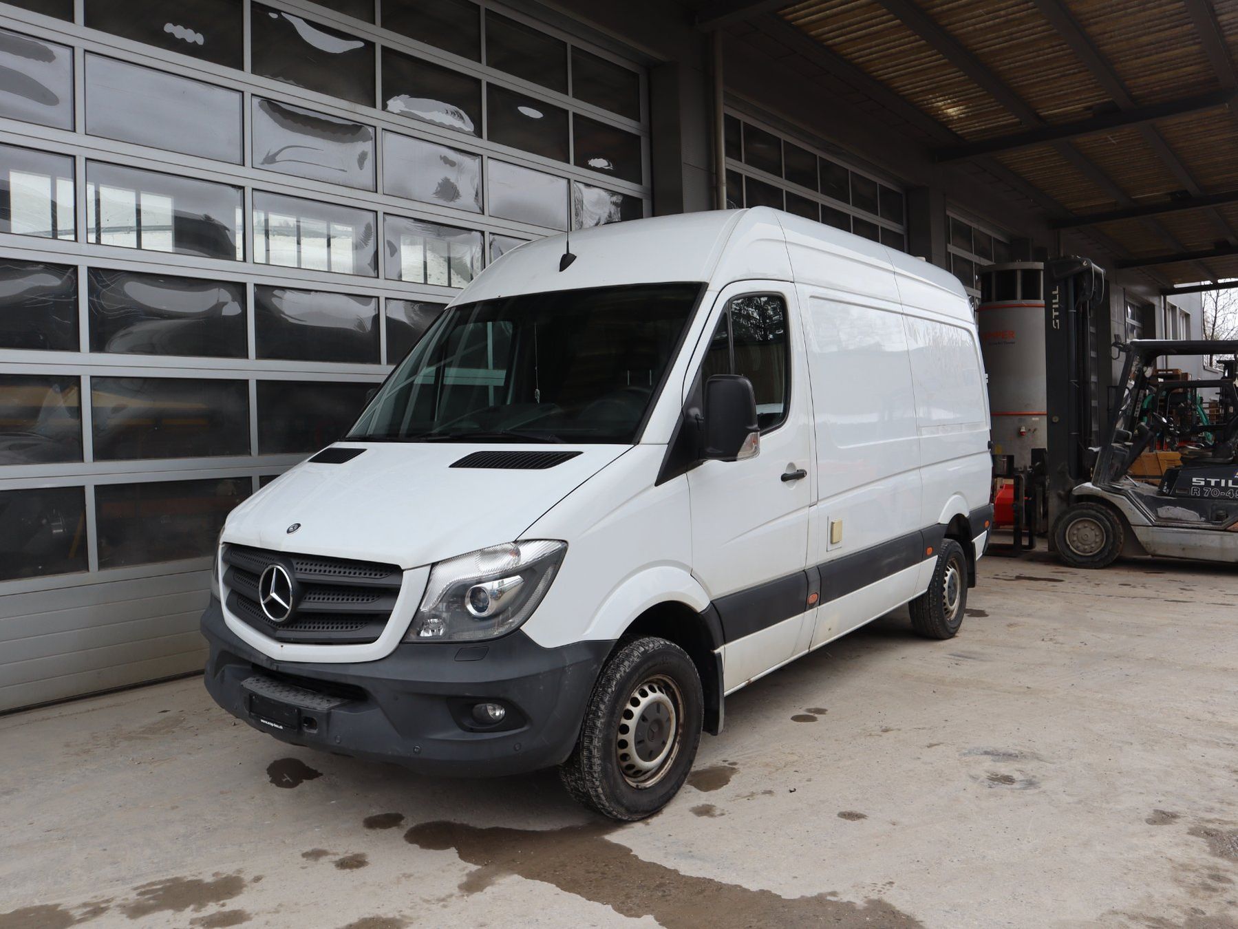 Mercedes-Benz Véhicules utilitaires: Mercedes Benz Sprinter, Bus – D'occasion à Hasle LU par Arag08