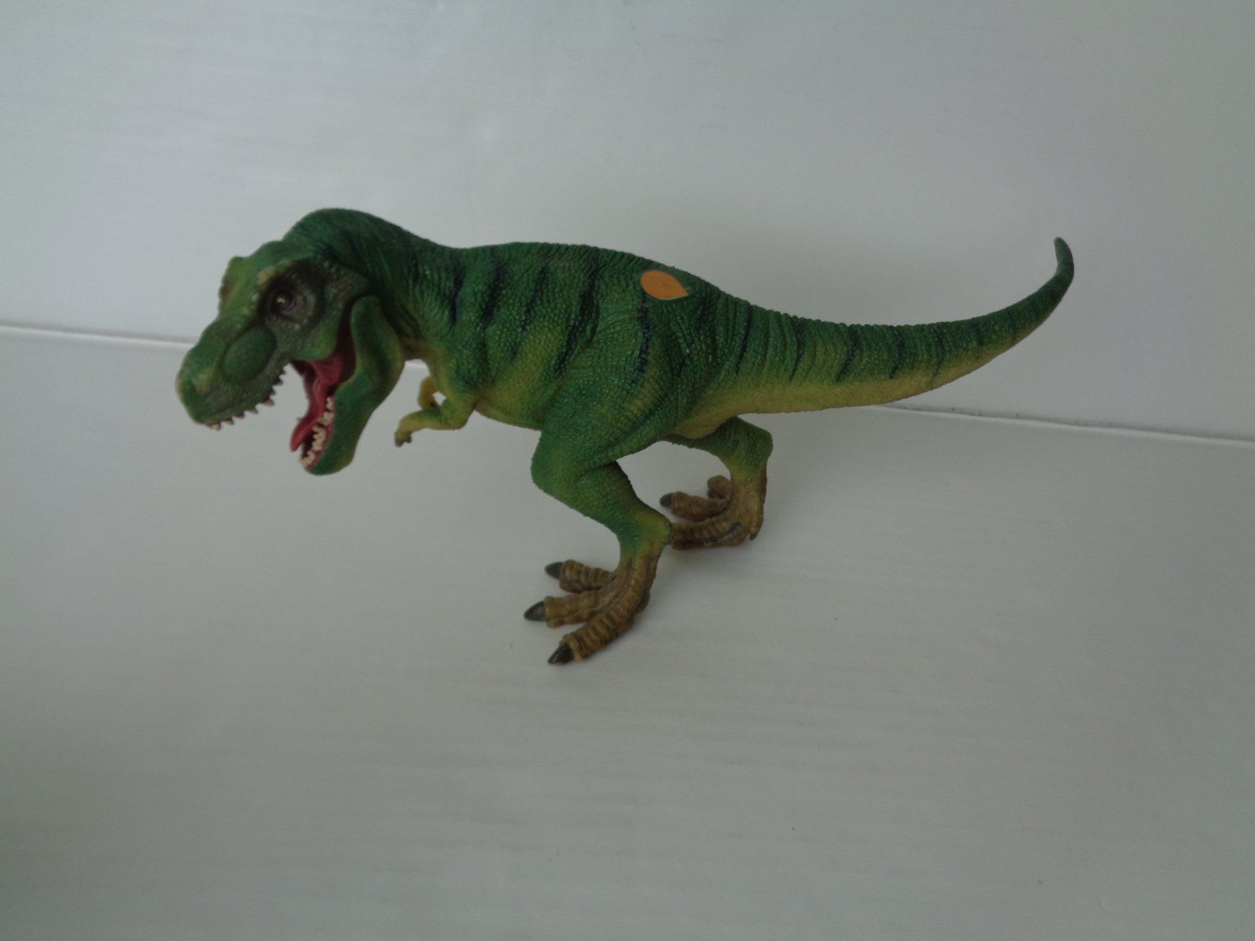 Spielzeuge: 7 grosse Tierfiguren – Gebraucht aus Chur von omonia 3