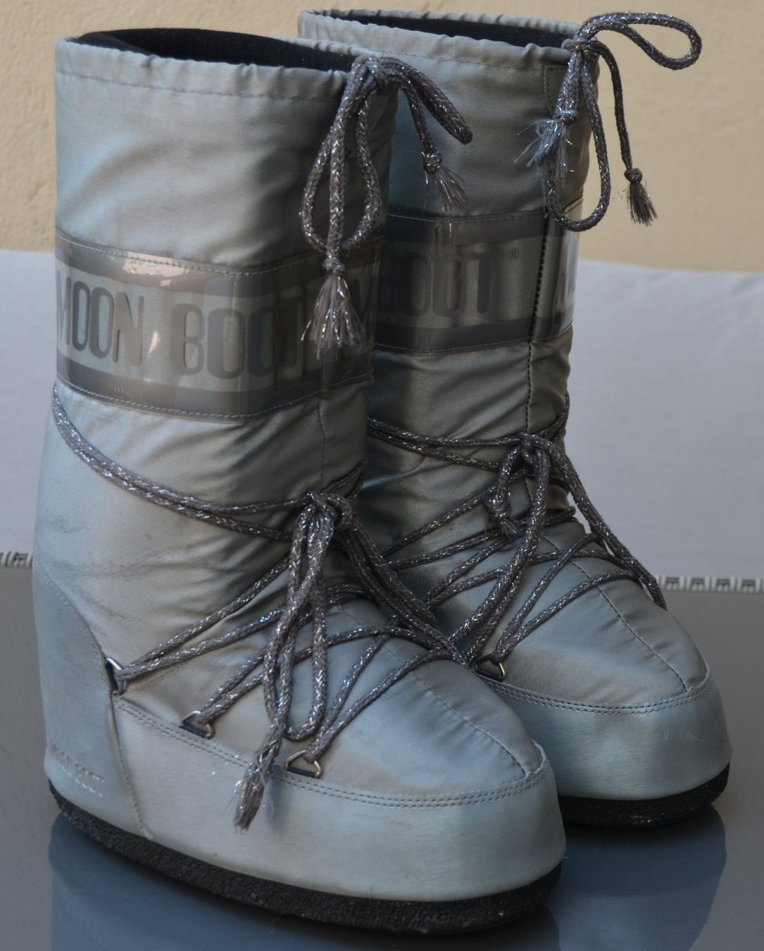 Moon Boot Herrenschuhe: Boots / bottes Moon Boot The Original 39-41 – Gebraucht aus Collonges von arashee 5