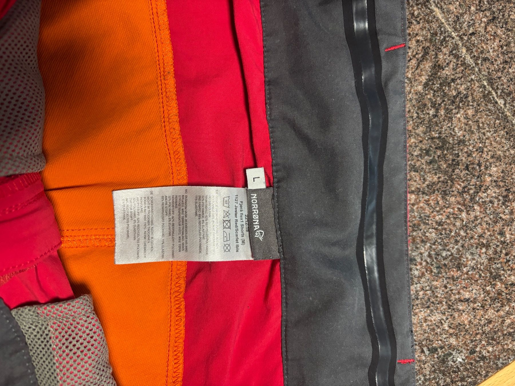Norrøna Pantaloni: Norrona Bikehose Gr.L – Usato da Hasliberg-Hohfluh venduto da hasliberg79 1