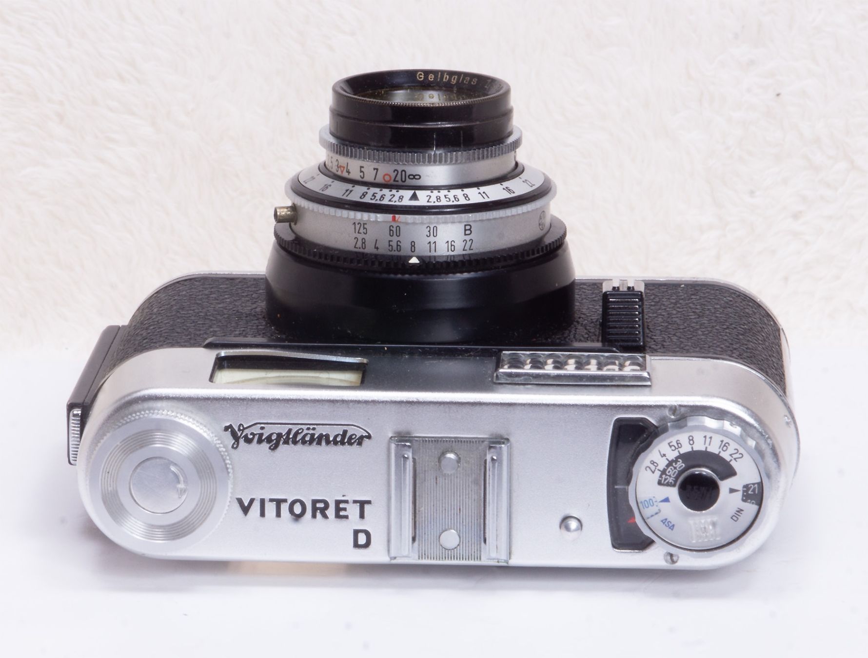 Voigtländer Fotocamera: Voigtländer VITORET D – Usato da Zürich venduto da phueni 4