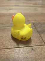 GUMMIENTE MIT UNTERSCHRIFT VON ZEKISWORLD-SAMMLER